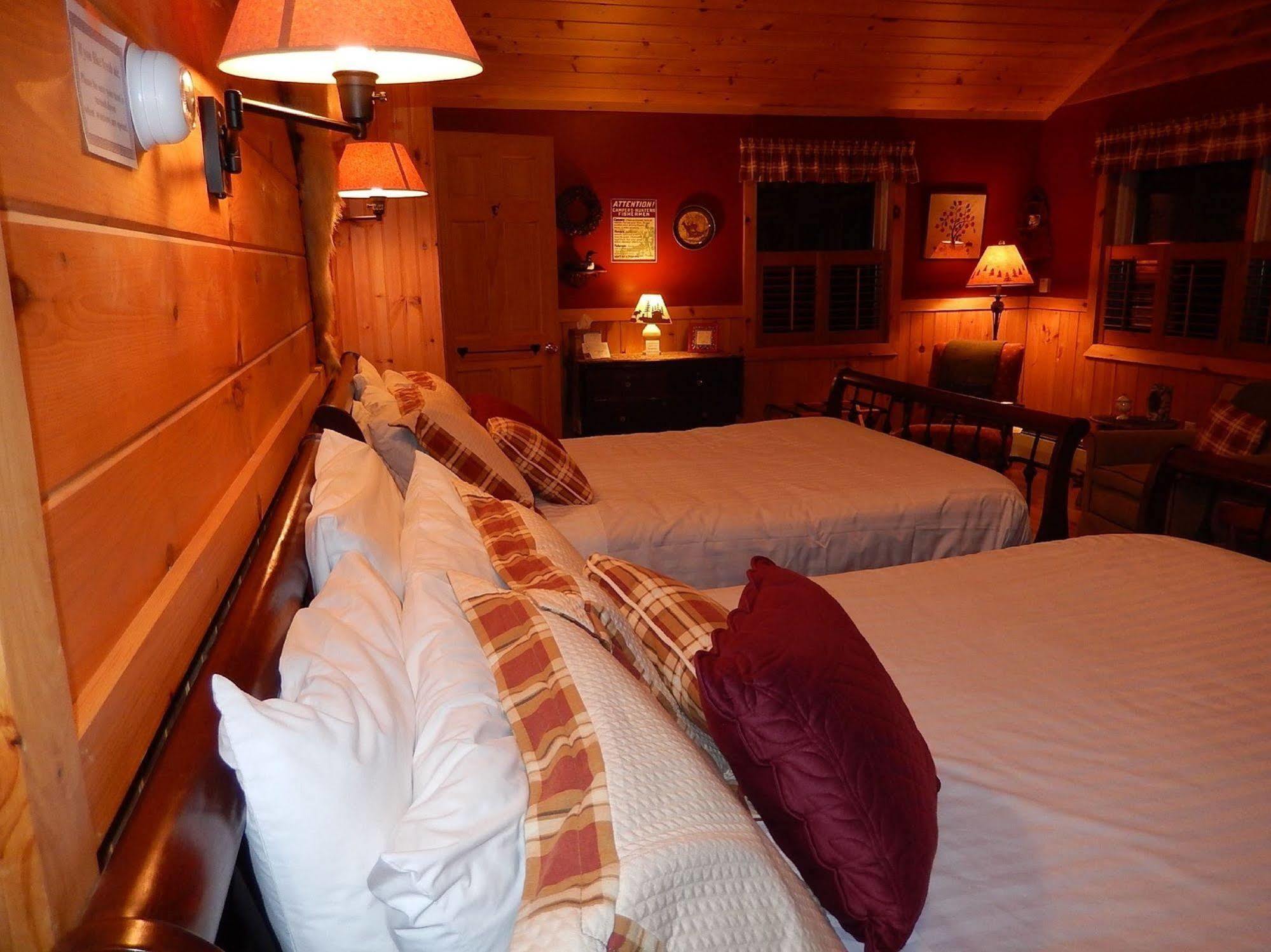 Kiwassa Lake Bed & Breakfast Saranac Lake Exterior photo